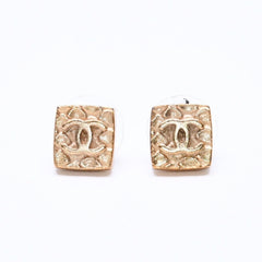 CHANEL Coco Mark Square Earrings Weight Approx. 4.96g 03P Stamp Metal GP Gold Good Condition Used 4b008827