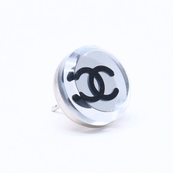 Very good condition CHANEL button earrings silver here mark mirror weight approx. 4.04g 03V engraved silver used 4b007592
