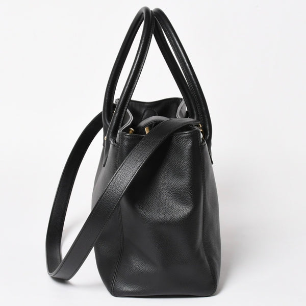 Very Good Condition CHANEL Executive Tote Bag 2WAY Bag A15206 18th Series Coco Mark Caviar Skin Used 4a005119