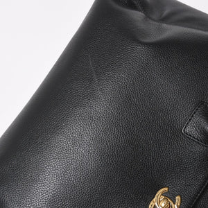 Very Good Condition CHANEL Executive Tote Bag 2WAY Bag A15206 18th Series Coco Mark Caviar Skin Used 4a005119