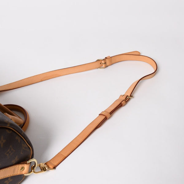Very Good Condition LOUIS VUITTON Speedy 30 Handbag M41526 Monogram Brown Gold Hardware Used 4a004908