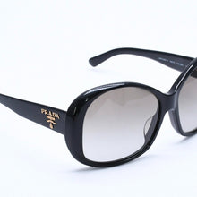 画像をギャラリービューアに読み込む, PRADA プラダ サングラス アイウェア SSPR03M-A 1AB-3M1 サイズ59□15 135 ブラック アセテート 美品 中古 4a005104