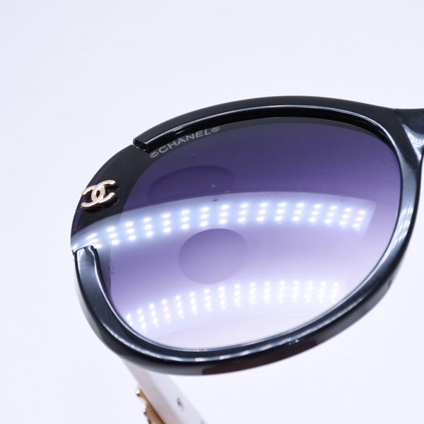 CHANEL sunglasses, eyewear, Coco Mark, 5316-B 57◻17 135 Rhinestone Camellia White Black Excellent Condition Used 4a004917