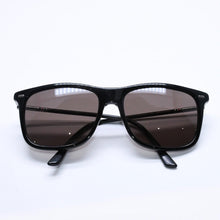 画像をギャラリービューアに読み込む, 極美品 GUCCI グッチ Sunglasses サングラス アイウェア GG0158S サイズ54◻︎17 145 ブラック レッド グリーン シルバー金具 中古 4a004918