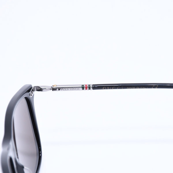 極美品 GUCCI グッチ Sunglasses サングラス アイウェア GG0158S サイズ54◻︎17 145 ブラック レッド グリーン シルバー金具 中古 4a004918