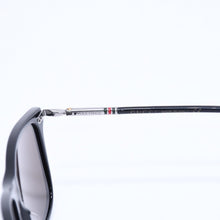画像をギャラリービューアに読み込む, 極美品 GUCCI グッチ Sunglasses サングラス アイウェア GG0158S サイズ54◻︎17 145 ブラック レッド グリーン シルバー金具 中古 4a004918