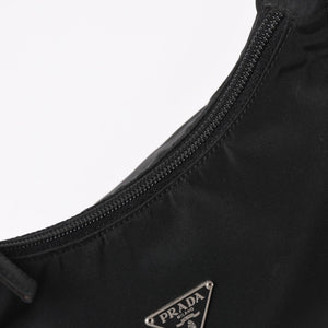PRADA プラダ ポーチ ハンドバッグ MV515 ホーボー ミニバッグ 三角ロゴ ブラック シルバー金具 美品 中古 4a004675