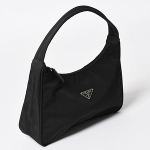 PRADA プラダ ポーチ ハンドバッグ MV515 ホーボー ミニバッグ 三角ロゴ ブラック シルバー金具 美品 中古 4a004675