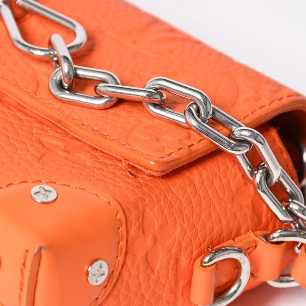 LOUIS VUITTON ルイヴィトン トリヨンモノグラム スティーマー ウエアラブルウォレット ショルダーバッグ M82916 オレンジ シルバー金具 美品 中古 4a004961