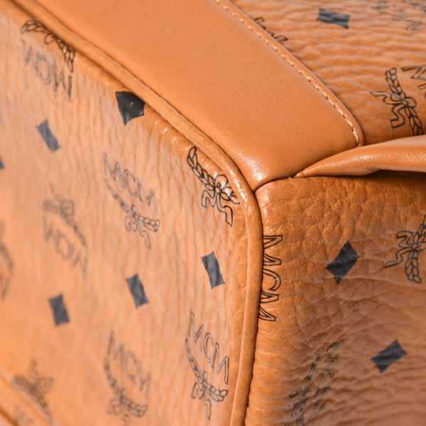 極美品 MCM エムシーエム ヴェセトス リュック デイパック バックパック スタッズ レザー ブラウン ゴールド金具 中古 4a004966
