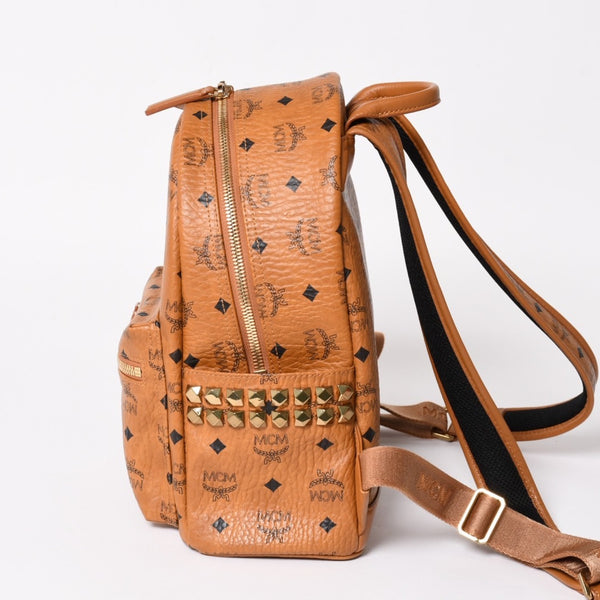 極美品 MCM エムシーエム ヴェセトス リュック デイパック バックパック スタッズ レザー ブラウン ゴールド金具 中古 4a004966