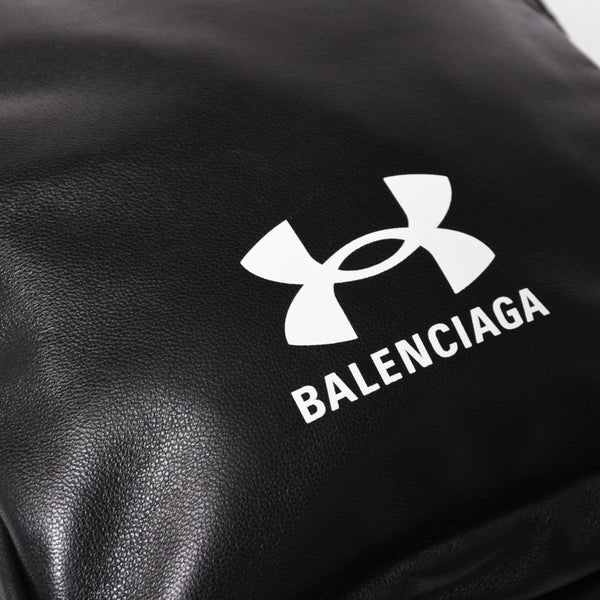 極美品 BALENCIAGA バレンシアガ UNDER ARMOUR アンダーアーマー コラボ 811907 ショルダーバッグ ポーチ ブラック ホワイト 中古 4a004973