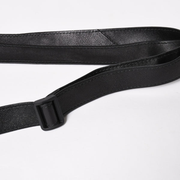 極美品 BALENCIAGA バレンシアガ UNDER ARMOUR アンダーアーマー コラボ 811907 ショルダーバッグ ポーチ ブラック ホワイト 中古 4a004973