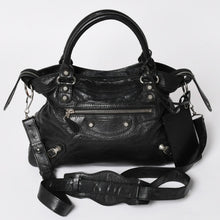 画像をギャラリービューアに読み込む, 極美品 BALENCIAGA バレンシアガ ザ ジャイアント タウン 2WAY ハンドバッグ 285434 ブラック レザー ショルダー 中古 4a004969
