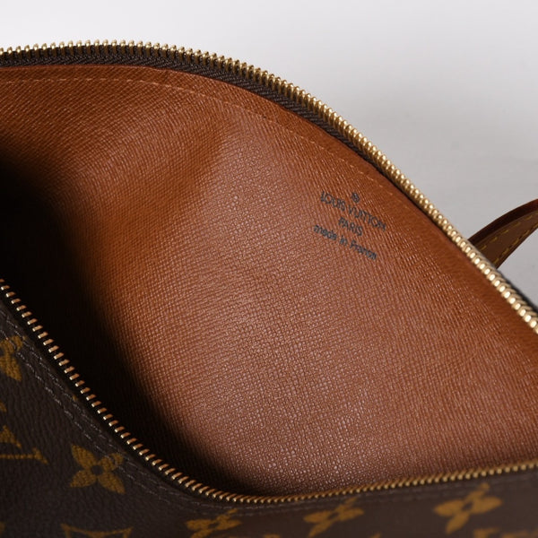 極美品 LOUIS VUITTON ルイヴィトン パピヨン30 GM ハンドバッグ M51365 モノグラム ゴールド金具 筒型 中古 4a004967