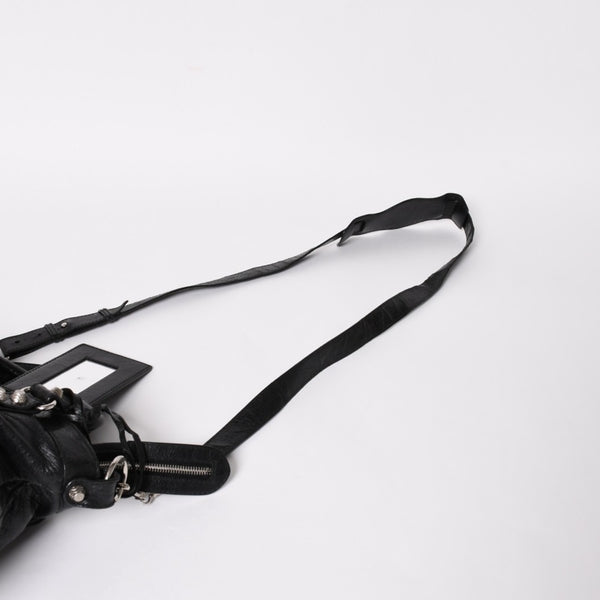 極美品 BALENCIAGA バレンシアガ ザ ジャイアント タウン 2WAY ハンドバッグ 285434 ブラック レザー ショルダー 中古 4a004969