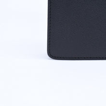 画像をギャラリービューアに読み込む, 新品同様品 CHANEL シャネル Coco Mark ココマーク 手帳カバー ブックカバー 6番台 ブラック ゴールド金具 中古 4a004976