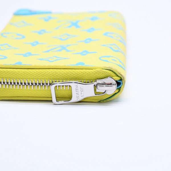 LOUIS VUITTON ルイヴィトン モノグラムプレイグランド ジッピーウォレット ヴェルティカル M82005 イエロー ブルー 美品 中古 4a004799