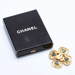 CHANEL シャネル ココマーク グリポアブローチ クローバー型 重量28.19g カラーストーン ゴールド グリーン メタル ゴールドメッキ ゴールド金具 美品 中古 4c069696