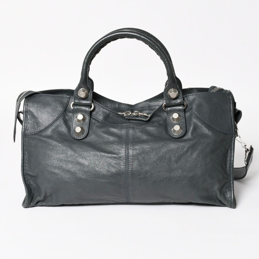 極美品 BALENCIAGA バレンシアガ ザジャイアントパートタイム エディターズバック 2WAYバッグ 173082 グリーン シルバー金具 中古 4a004979