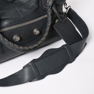 極美品 BALENCIAGA バレンシアガ ザジャイアントパートタイム エディターズバック 2WAYバッグ 173082 グリーン シルバー金具 中古 4a004979