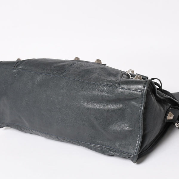 極美品 BALENCIAGA バレンシアガ ザジャイアントパートタイム エディターズバック 2WAYバッグ 173082 グリーン シルバー金具 中古 4a004979