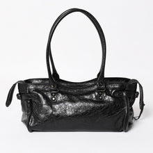 画像をギャラリービューアに読み込む, 新品同様品 BALENCIAGA バレンシアガ Le Cityn East-West アリーナ ラムスキン ブラスハードウェア 8457042 ブラック シルバー金具 中古 4a004985