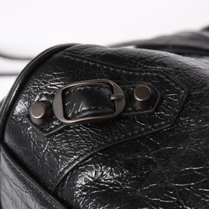 新品同様品 BALENCIAGA バレンシアガ Le Cityn East-West アリーナ ラムスキン ブラスハードウェア 8457042 ブラック シルバー金具 中古 4a004985