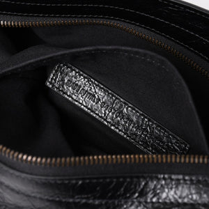 新品同様品 BALENCIAGA バレンシアガ Le Cityn East-West アリーナ ラムスキン ブラスハードウェア 8457042 ブラック シルバー金具 中古 4a004985