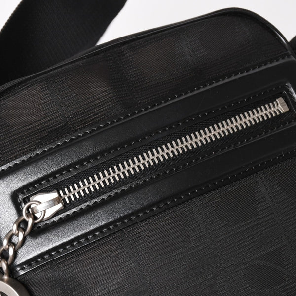 極美品 CHANEL シャネル ニュートラベルライン ショルダーバッグ A30913 10番台 ココマーク ブラック ナイロンキャンバス 中古 4a004964