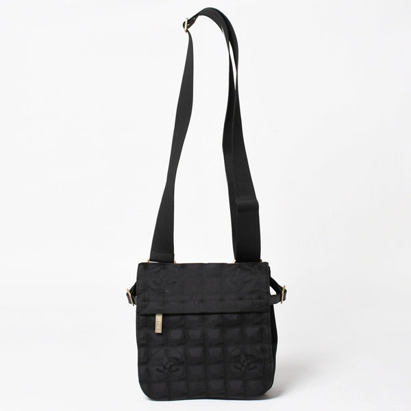 極美品 CHANEL シャネル ニュートラベルライン メッセンジャーバッグ 11番台 ナイロンジャガード レザー ゴールド金具 中古 4a004968