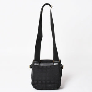 極美品 CHANEL シャネル ニュートラベルライン メッセンジャーバッグ 11番台 ナイロンジャガード レザー ゴールド金具 中古 4a004968