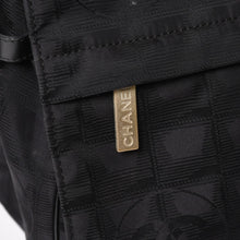 画像をギャラリービューアに読み込む, 極美品 CHANEL シャネル ニュートラベルライン メッセンジャーバッグ 11番台 ナイロンジャガード レザー ゴールド金具 中古 4a004968