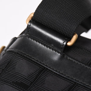 極美品 CHANEL シャネル ニュートラベルライン メッセンジャーバッグ 11番台 ナイロンジャガード レザー ゴールド金具 中古 4a004968