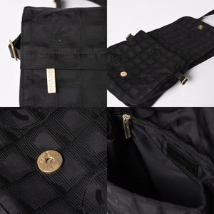 極美品 CHANEL シャネル ニュートラベルライン メッセンジャーバッグ 11番台 ナイロンジャガード レザー ゴールド金具 中古 4a004968