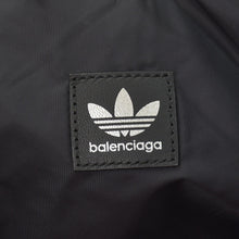 画像をギャラリービューアに読み込む, 極美品 BALENCIAGA × adidas バレンシアガ アディダス コラボ ボストンバッグ トレファイル 721894 ブラック レッド 中古 4a004986