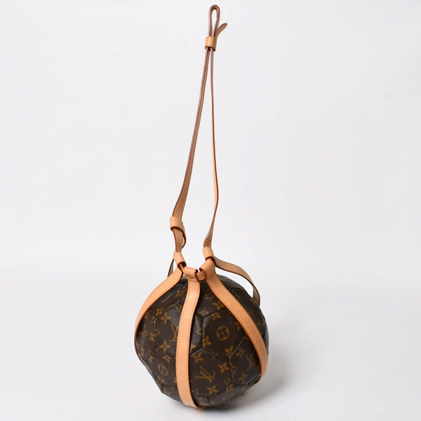 Very Good LOUIS VUITTON Monogram Soccer Ball M99054 1998 France World Cup Commemorative Limited Edition 3000 pieces Used 4a004801