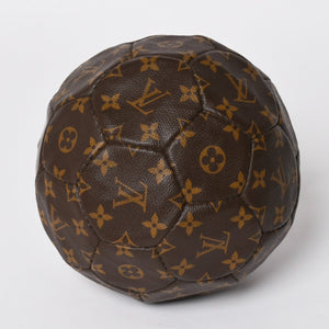 Very Good LOUIS VUITTON Monogram Soccer Ball M99054 1998 France World Cup Commemorative Limited Edition 3000 pieces Used 4a004801