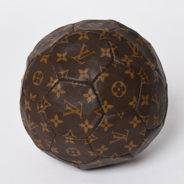 Very Good LOUIS VUITTON Monogram Soccer Ball M99054 1998 France World Cup Commemorative Limited Edition 3000 pieces Used 4a004801
