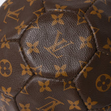 画像をギャラリービューアに読み込む, 極美品 LOUIS VUITTON ルイヴィトン モノグラム サッカーボール M99054 1998年 フランスワールドカップ記念限定品 3000個限定 中古 4a004801