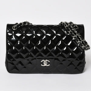 極美品 CHANEL シャネル デカマトラッセ30 Wフラップ Wチェーンショルダーバッグ 15番台 ココマーク パテントレザー SV金具 中古 4a004962