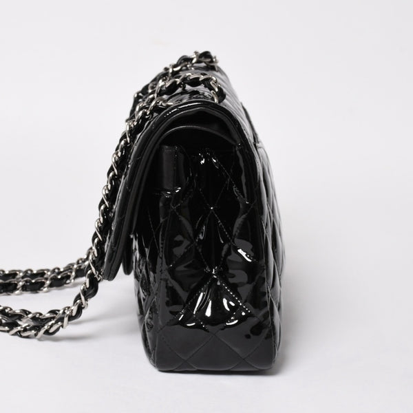 極美品 CHANEL シャネル デカマトラッセ30 Wフラップ Wチェーンショルダーバッグ 15番台 ココマーク パテントレザー SV金具 中古 4a004962