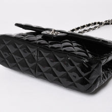 画像をギャラリービューアに読み込む, 極美品 CHANEL シャネル デカマトラッセ30 Wフラップ Wチェーンショルダーバッグ 15番台 ココマーク パテントレザー SV金具 中古 4a004962