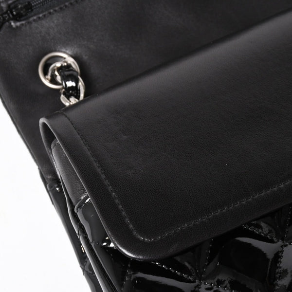 極美品 CHANEL シャネル デカマトラッセ30 Wフラップ Wチェーンショルダーバッグ 15番台 ココマーク パテントレザー SV金具 中古 4a004962