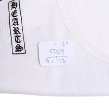 画像をギャラリービューアに読み込む, 極美品 CHROME HEARTS クロムハーツ タンクトップ サイズL FUCK YOU CHクロス オールドイングリッシュロゴ ホワイト 中古 4a005029