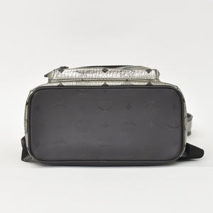 MCM エムシーエム リュックサック バックパック シルバー スタッズ メタリックシルバー ブラック 美品 中古 4a005036