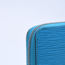 画像をギャラリービューアに読み込む, 極美品 LOUIS VUITTON ルイヴィトン ジッピーウォレット 長財布 M81543 エピレザー シルバー金具 ターコイズブルー 中古 4a005056