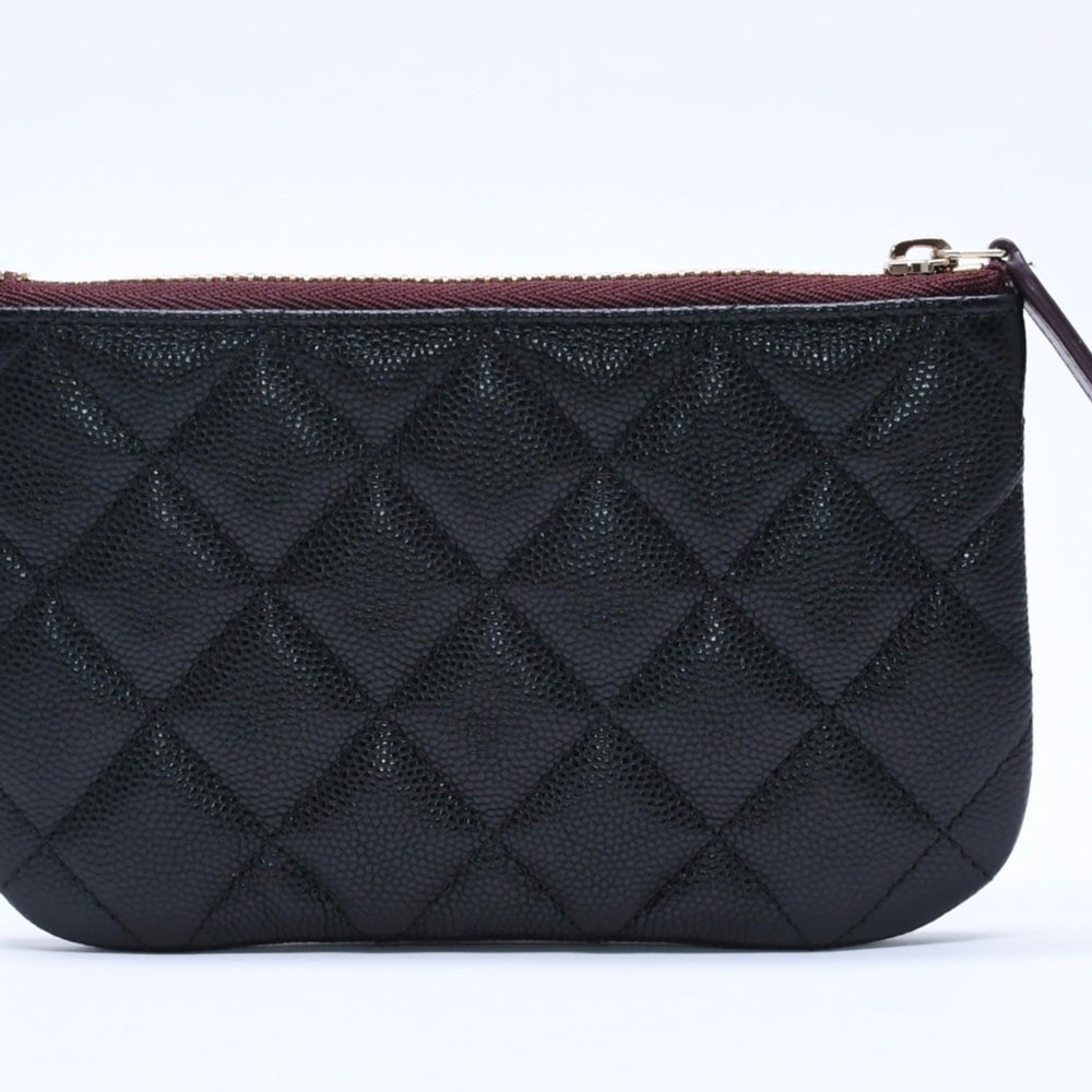 New and unused CHANEL Classic Mini Pouch A82365 Random number here mark caviar skin used 4a005014