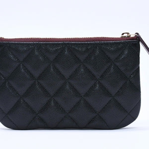 New and unused CHANEL Classic Mini Pouch A82365 Random number here mark caviar skin used 4a005014