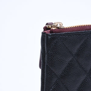 New and unused CHANEL Classic Mini Pouch A82365 Random number here mark caviar skin used 4a005014